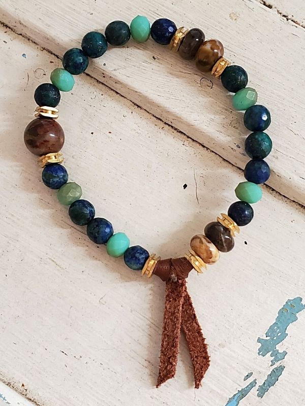 blue tan beaded men's bracelet