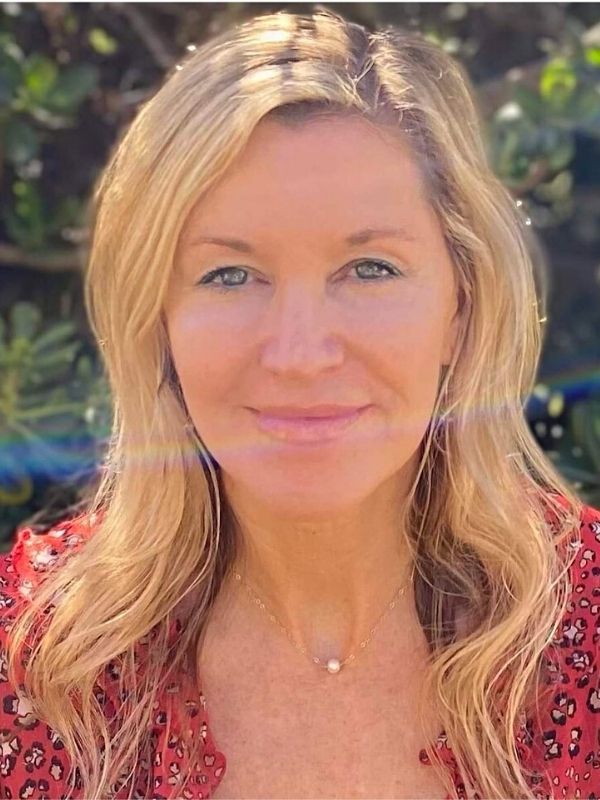 white pearl gold chain necklace being worn